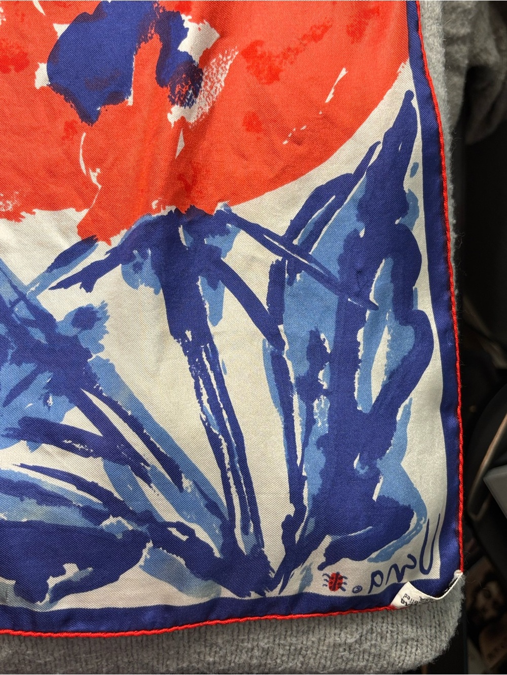 VERA NEUMANN - 1960s VINTAGE Hand Rolled Silk Floral Red Poppy Scarf made in USA - Picture 11 of 16